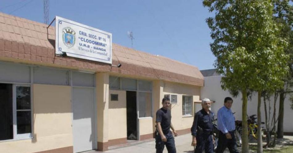 Acusan a trabajadora sexual de robarle maacutes de 100 mil a jubilado