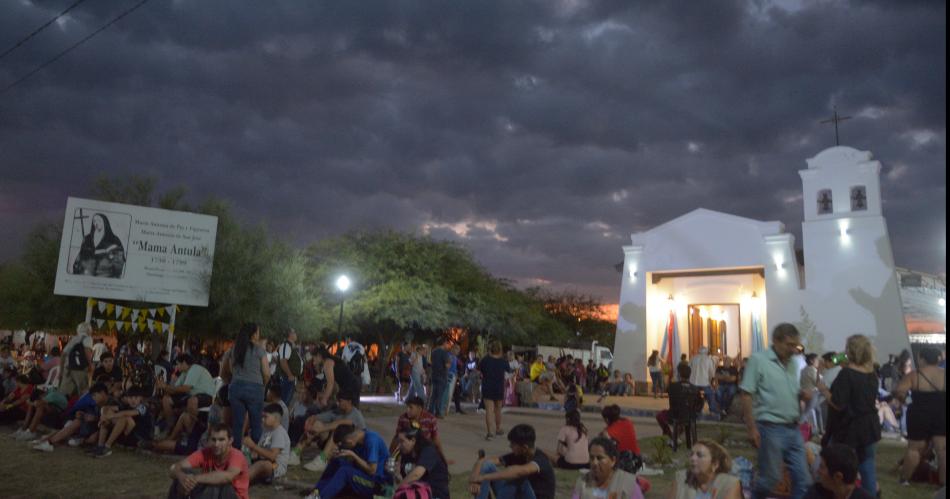 FOTOS Las mejores fotos de la canonizacioacuten de Mama Antula