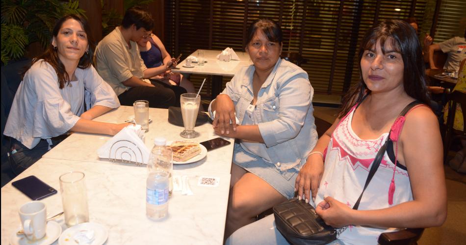 ENCUENTROS PARA CELEBRAR EL AMOR QUE UNE