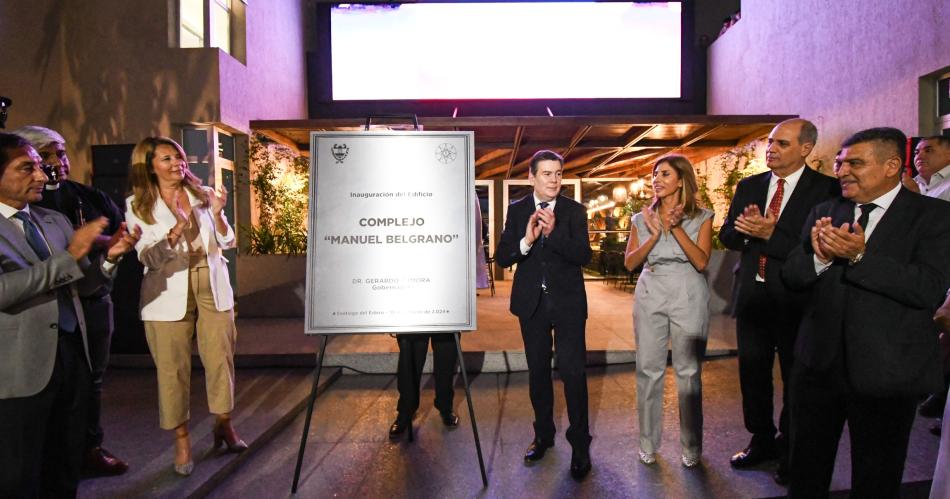 Zamora inauguroacute el moderno complejo Manuel Belgrano