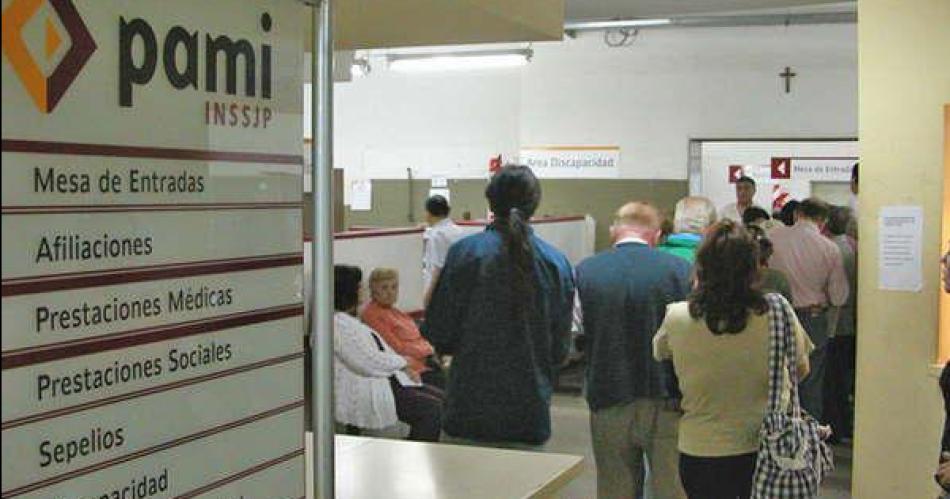 Recorte en el PAMI- eliminan cargos jeraacuterquicos con sueldos de 3 millones