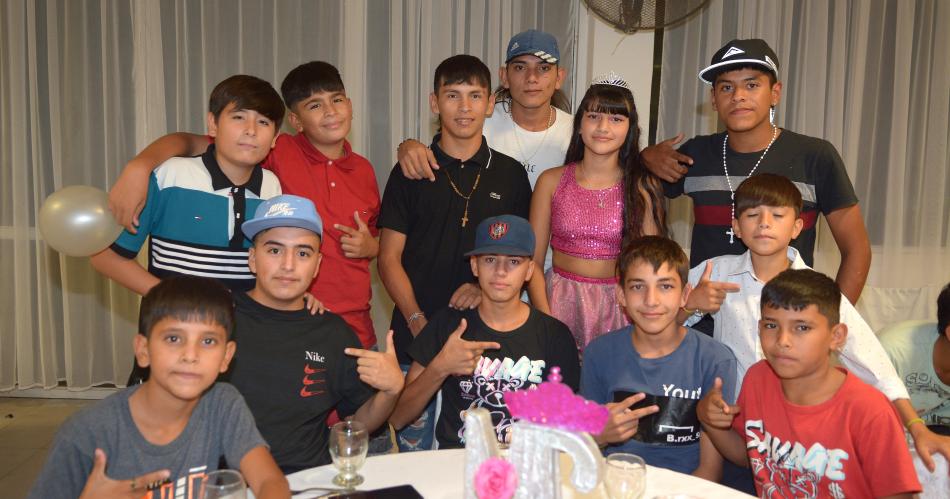 LOS 15 ANtildeOS DE RUTH MICAELA TORRES 