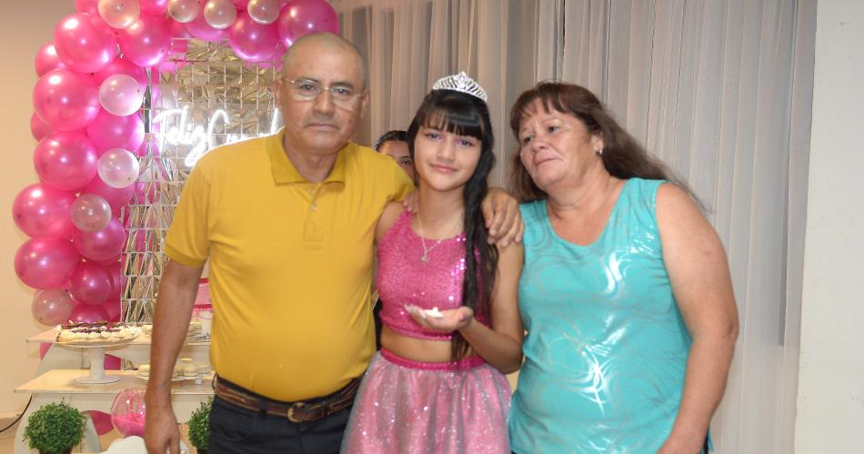 LOS 15 ANtildeOS DE RUTH MICAELA TORRES 