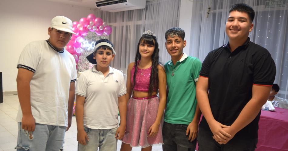 LOS 15 ANtildeOS DE RUTH MICAELA TORRES 