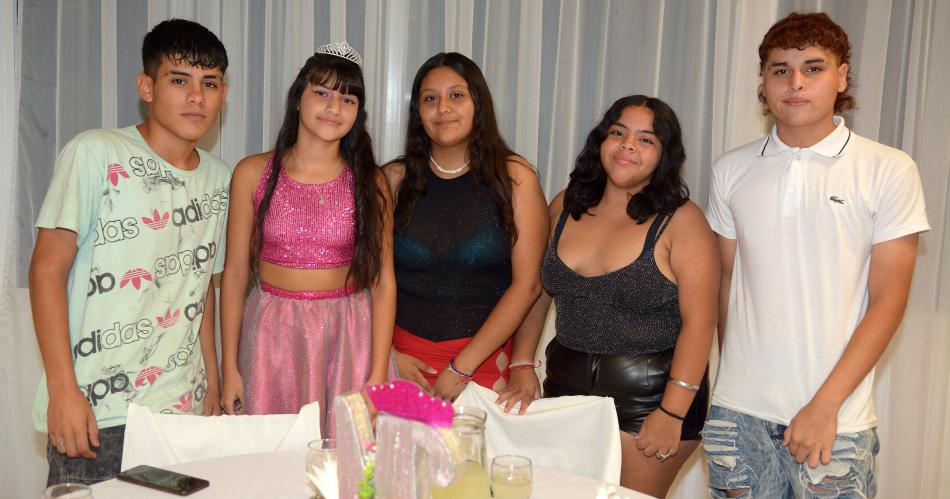 LOS 15 ANtildeOS DE RUTH MICAELA TORRES 