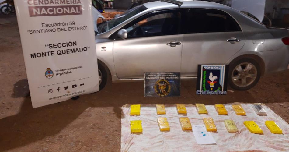 Gendarmes de Monte Quemado incautan 14 kilos de cocaiacutena valuados en casi 70000000
