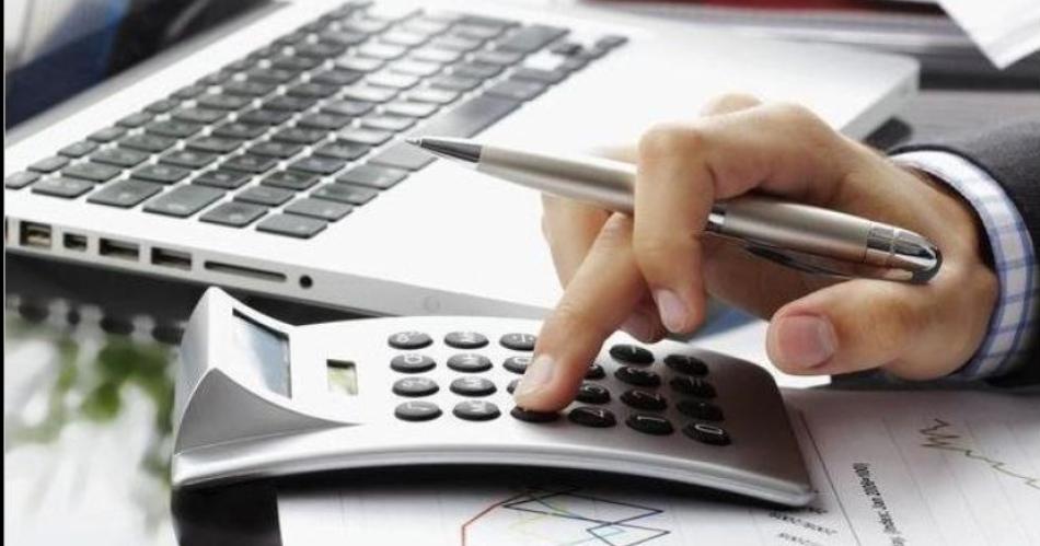 El Gobierno trabaja para restituir el impuesto a las Ganancias