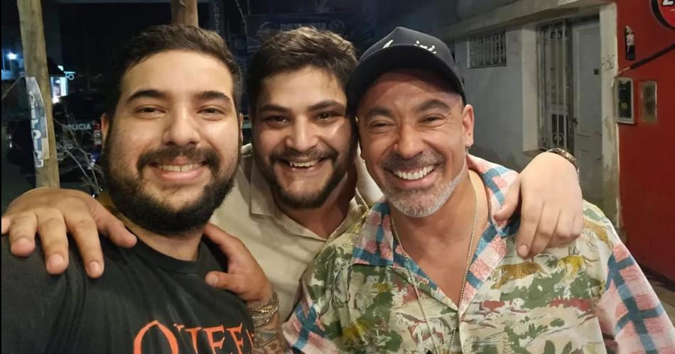 Un santiaguentildeo iba cerrar su negocio pidioacute una sentildeal al universo y una visita lo cambioacute todo