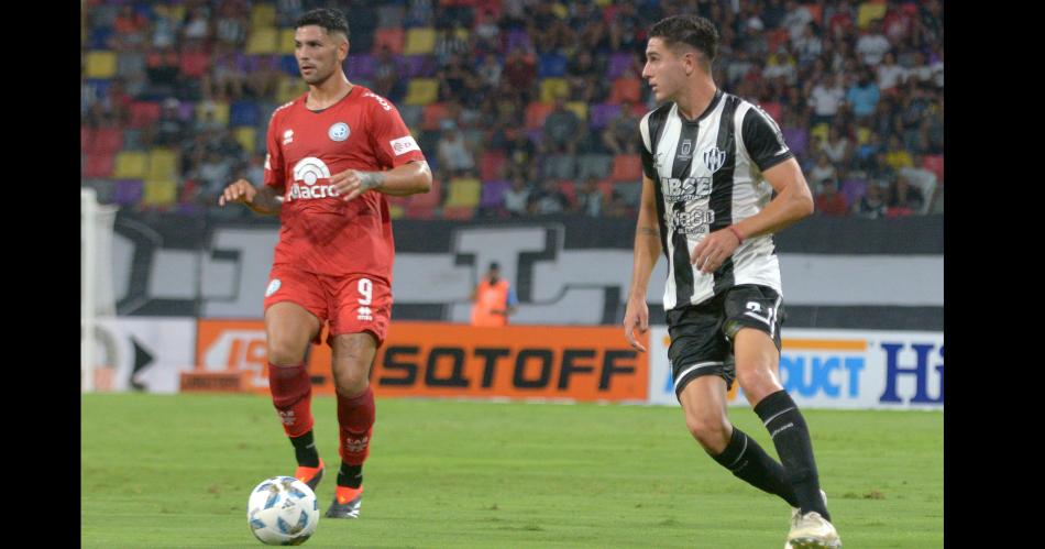 Santiago Laquidain fue el mejor del Ferro ante Belgrano el lunes especialmente en la faceta ofensiva