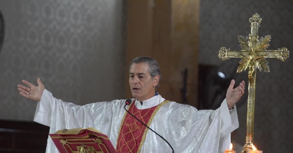 Semana Santa- se celebra la misa de la Cena del Sentildeor con el rito del lavatorio de los pies 