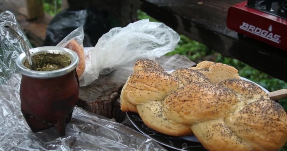 Desde mantildeana queda desregulado el precio del pan y la Yerba