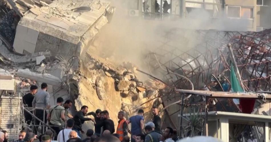 Israel bombardeoacute la embajada de Iraacuten en Siria y dejoacute varios muertos
