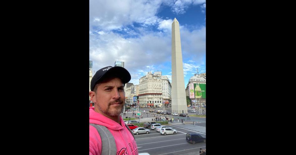 Jonathan Islas actor mexicano que muta de piel para dar vida a los maacutes diversos personajes