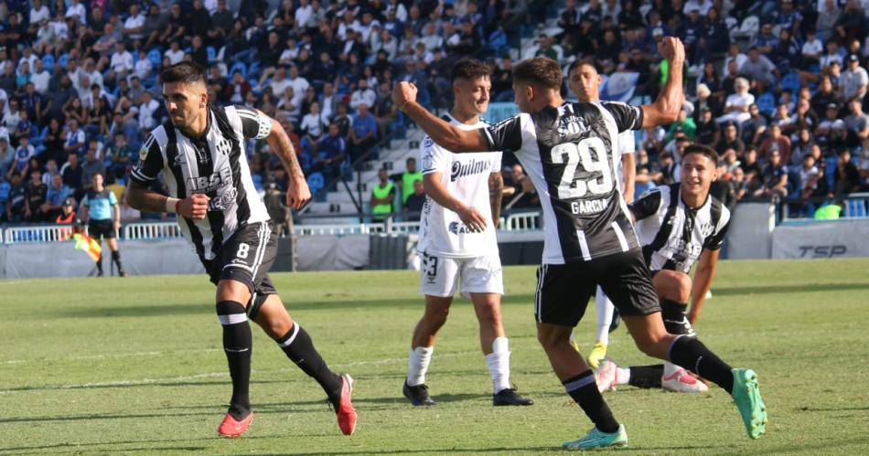 Central Coacuterdoba fue contundente y eliminoacute a Quilmes de la Copa Argentina