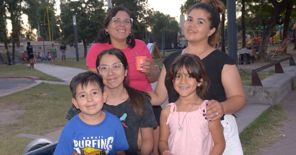 SIEMPRE HAY TIEMPO PARA BUENOS MOMENTOS