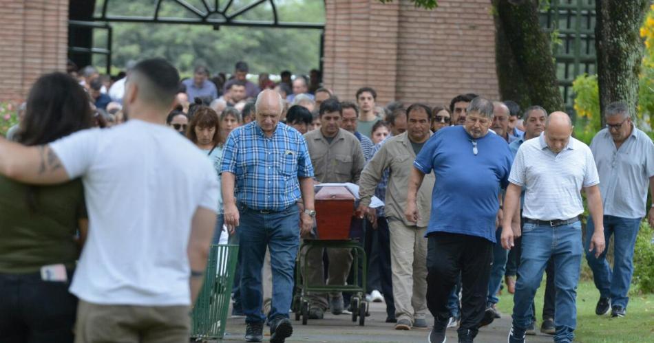 FOTOS Hondo pesar- santiaguentildeos despidieron los restos de Mariacutea Celeste Goacutemez