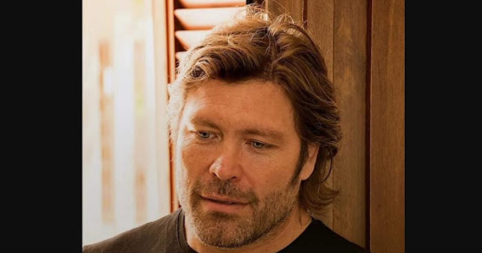 HERNAacuteN NIETO TRAE SU MUacuteSICA