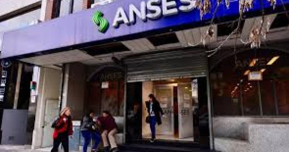 Este es el calendario de pagos de Anses para este mieacutercoles 17 de abril
