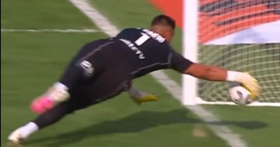 VIDEO El gol que le anularon a River- iquestEstuvo bien