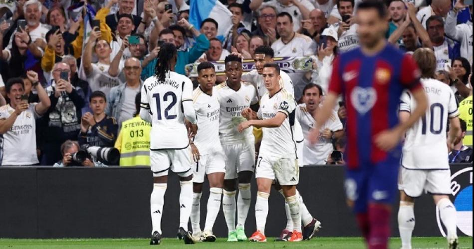 Real Madrid ganoacute y acaricia el tiacutetulo