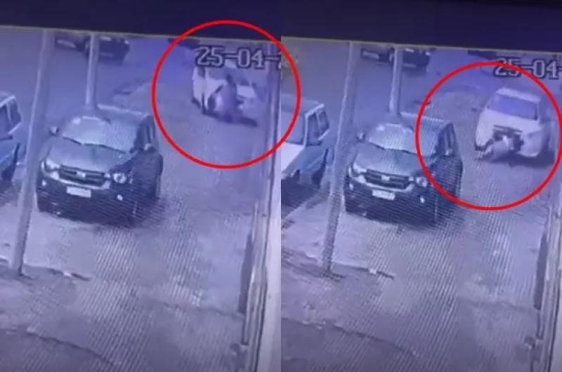 VIDEO  De terror- perdioacute el control del auto atropelloacute y matoacute a una mujer