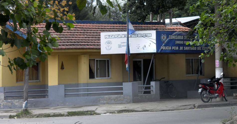 Le ofrecioacute 2000 a su vecina para que ande con eacutel