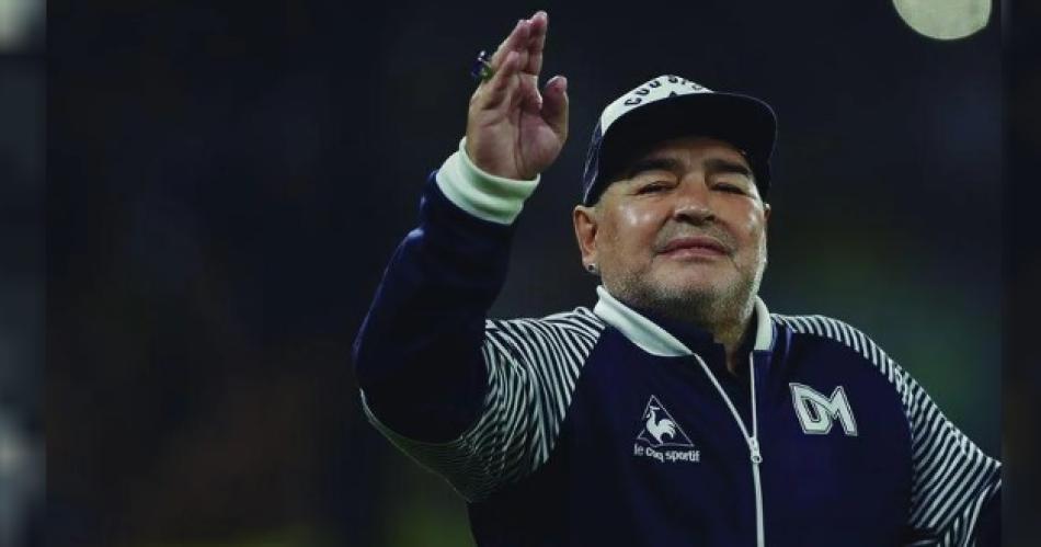La Justicia avaloacute el pedido de los hijos de Maradona para trasladar sus restos 