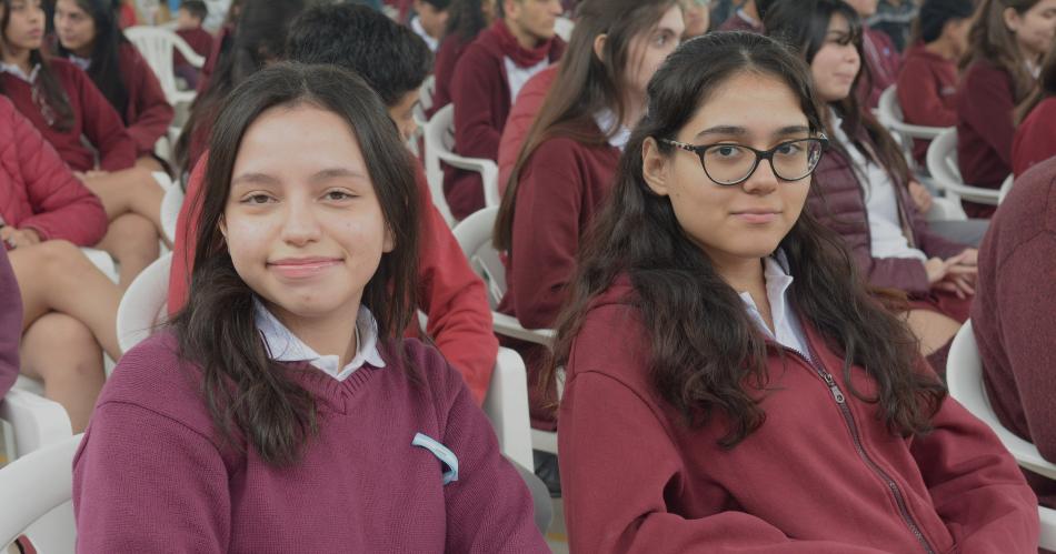 EMOTIVO ACTO EN EL COLEGIO FRANCISCANAS