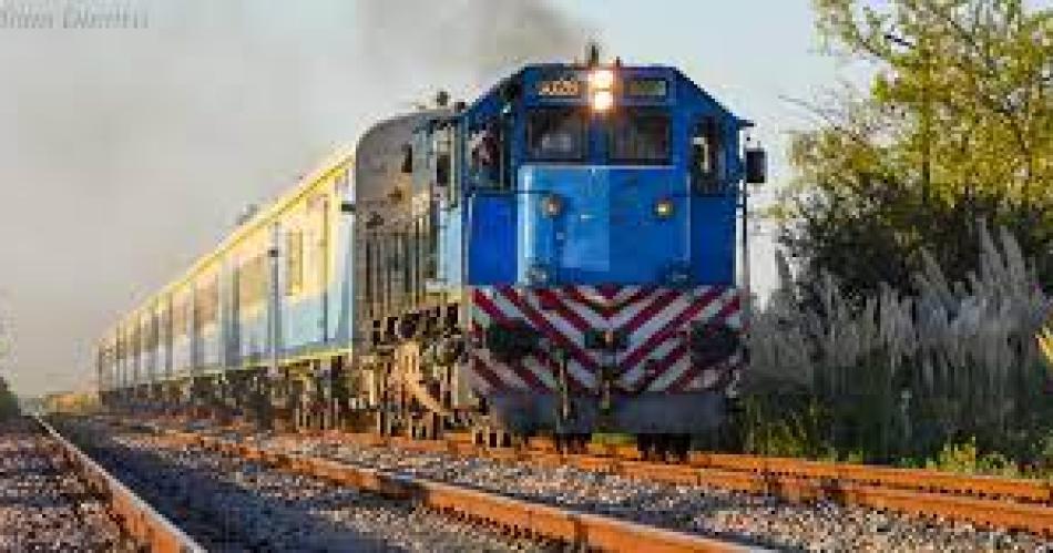 Costaraacute entre 6 mil a 20 mil maacutes viajar en tren de La Banda a Retiro