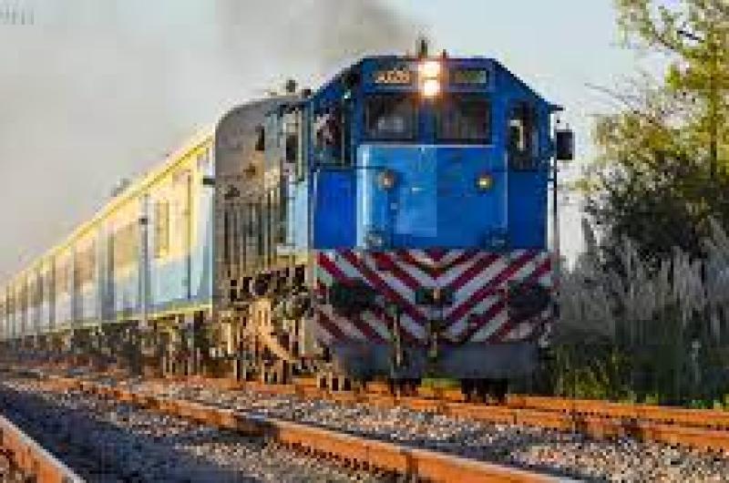 Costaraacute entre 6 mil a 20 mil maacutes viajar en tren de La Banda a Retiro