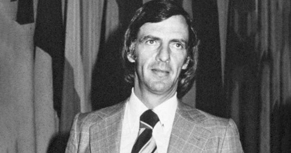 Fallecioacute Ceacutesar Luis Menotti un pedazo grande de la historia del fuacutetbol argentino
