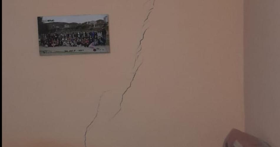 Desalojan a cuatro familias por un peligro de derrumbe