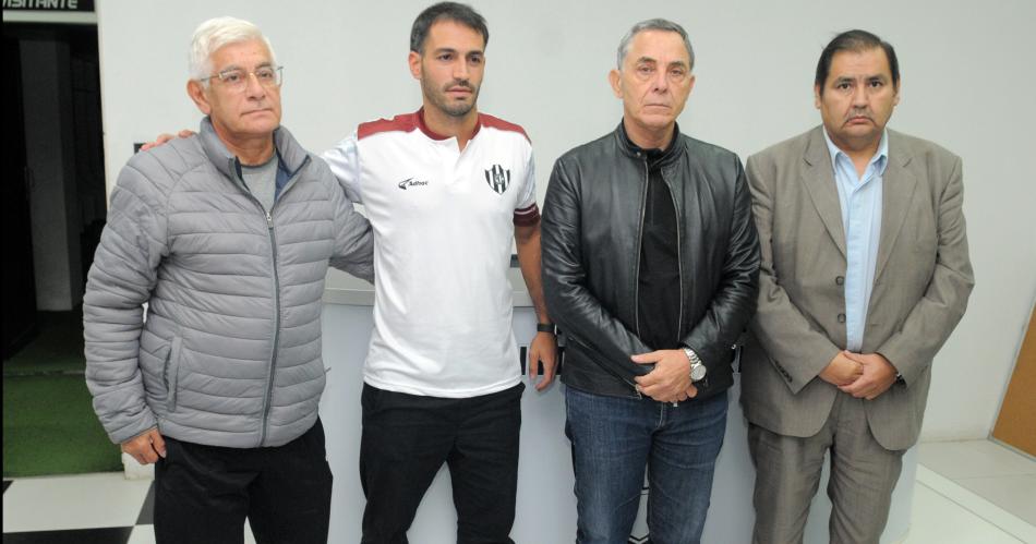 Lucas Baldino fue presentado como nuevo coordinador del fuacutetbol juvenil de Central