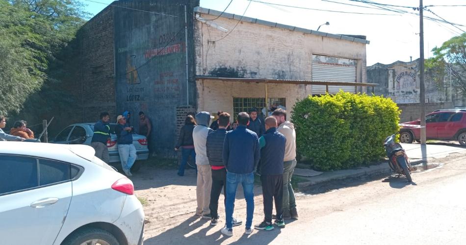 CONMOCIÓN- El terrible fin del mec�nico shoqueó a familiares y vecinos Hoy le realizan la autopsia en capital Después lo trasladan a Quimilí