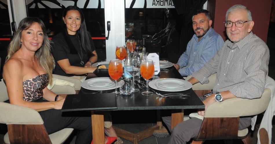 JAF DEJOacute TODOS SUS EacuteXITOS EN ZAMBRA COCINA DE AUTOR