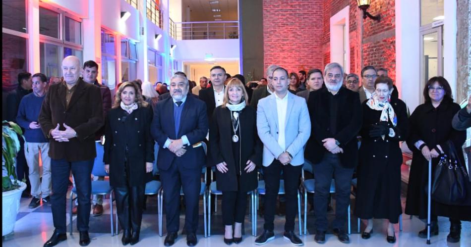 Homenajearon al poeta y compositor Mario Arnedo Gallo