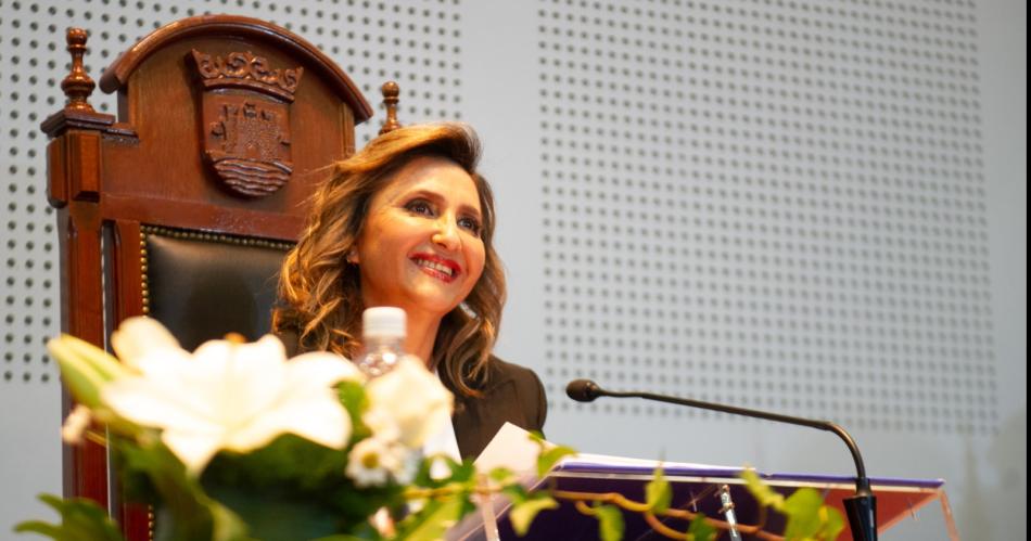 La intendente Fuentes ratificoacute su compromiso de gestioacuten con un estado presente eficiente y moderno