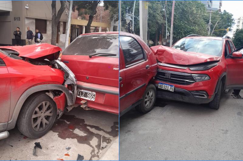 DAÑOS Los vehículos sufrieron importantes daños producto de la colisión