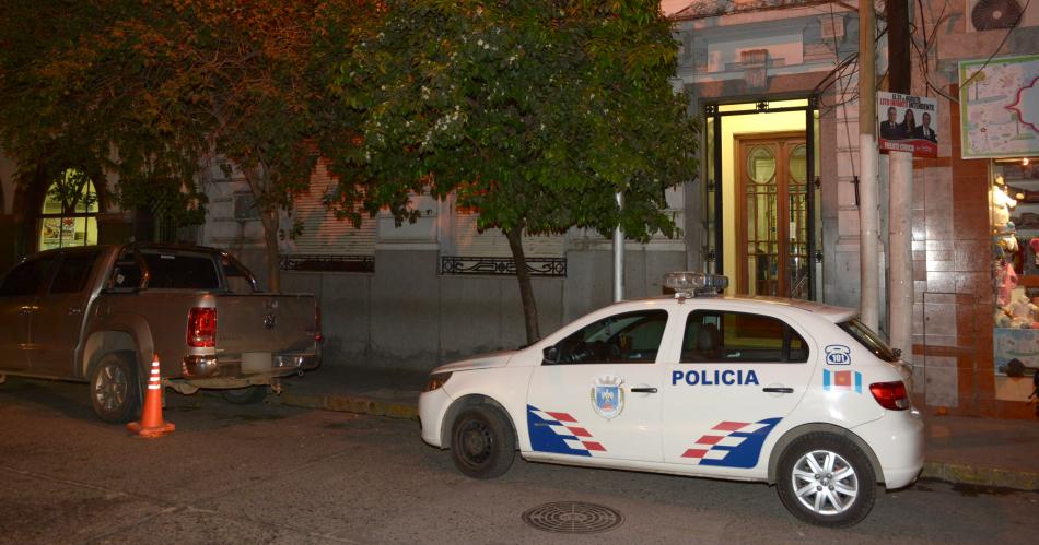 Un vecino del Bordm Centro se ausentoacute de su departamento y le robaron 120 mil