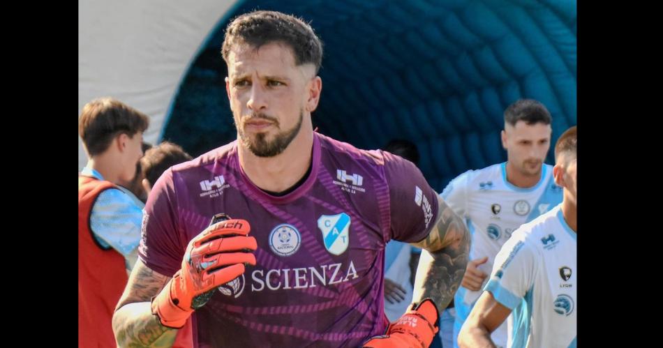 La revelacioacuten del arquero de Temperley- Le dije a mis compantildeeros que iba a atajar dos Lo sontildeeacute