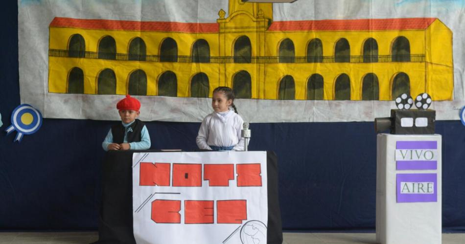 El Colegio San Francisco recordoacute la Revolucioacuten de Mayo con Liacutederes 2024
