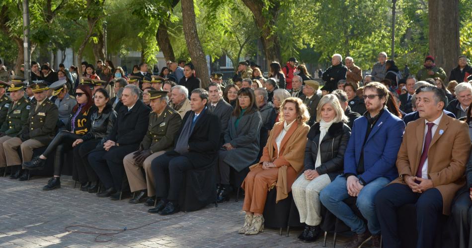 Se recordoacute el 214ordm aniversario de la creacioacuten del Ejeacutercito Argentino