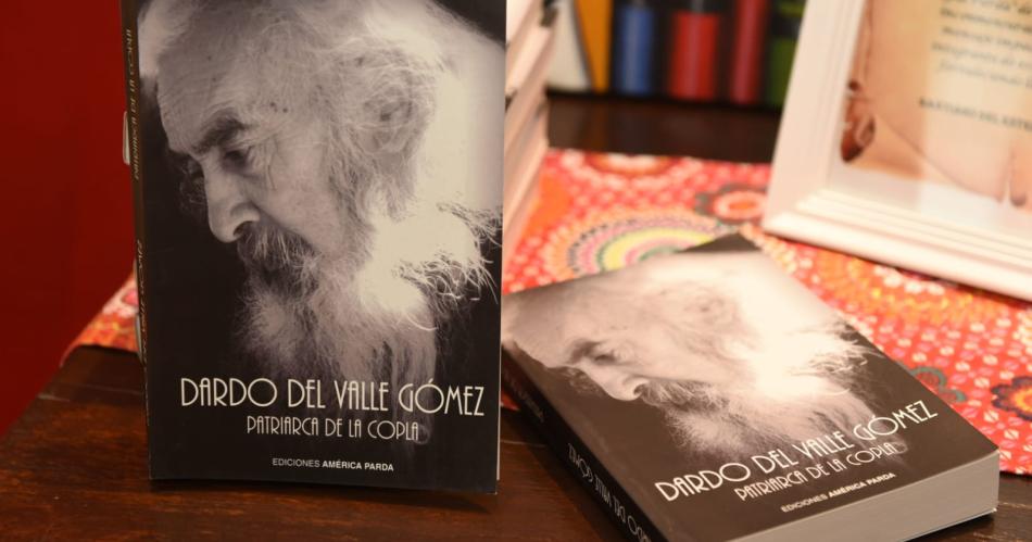 Rinden homenaje en el Colegio Nacional a Dardo del Valle Goacutemez y su obra Copla Parda