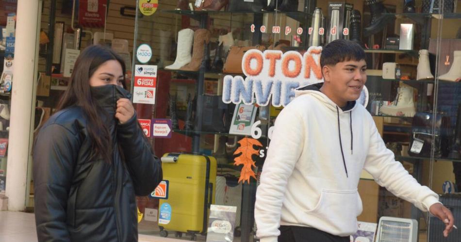 Friacuteo amanecer en Santiago con 0deg- coacutemo seguiraacute el tiempo