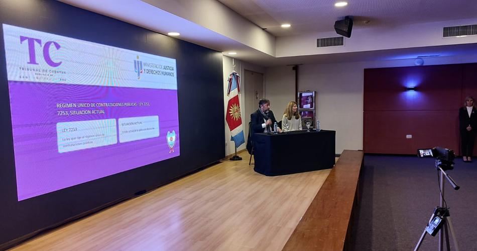 Se realizoacute una capacitacioacuten para la Gestioacuten Puacuteblica del Tribunal de Cuentas de la Provincia