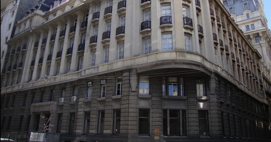 Cierre definitivo del Ministerio de Mujeres- pasoacute a ser Subsecretariacutea