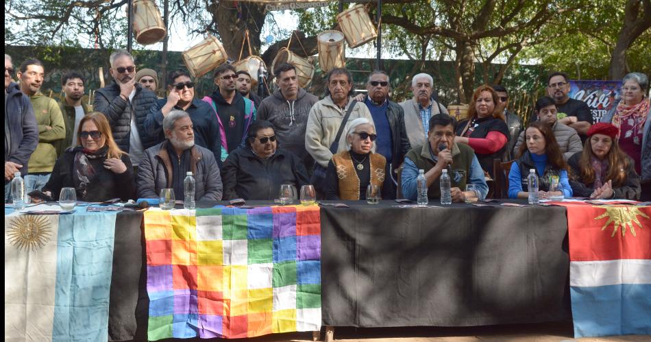 Muacutesicos en vivo y talleres en el parque Aguirre