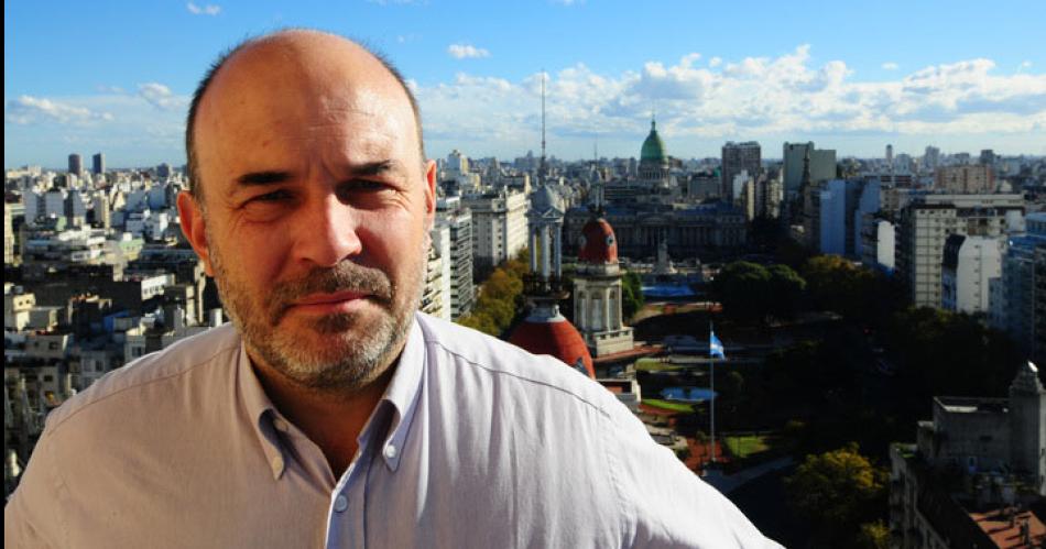 Eduardo Lazzari historiador