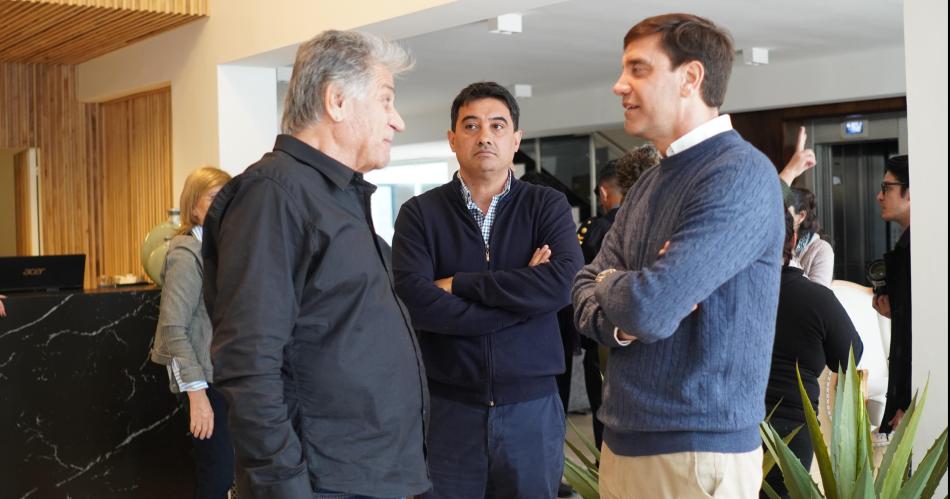 Ubaldo Fillol estaacute de visita en Santiago y disfruta- Estoy feliz por volver