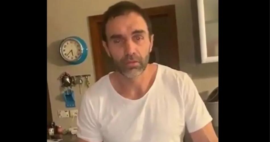 TERRIBLE VIDEO Escaacutendalo por un senador de La Libertad Avanza escrachado por su esposa